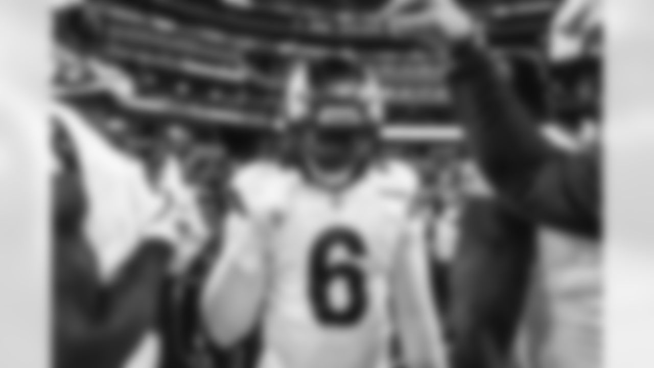 The Los Angeles Rams take on the Tampa Bay Buccaneers in week 12 of the 2025 NFL regular season.