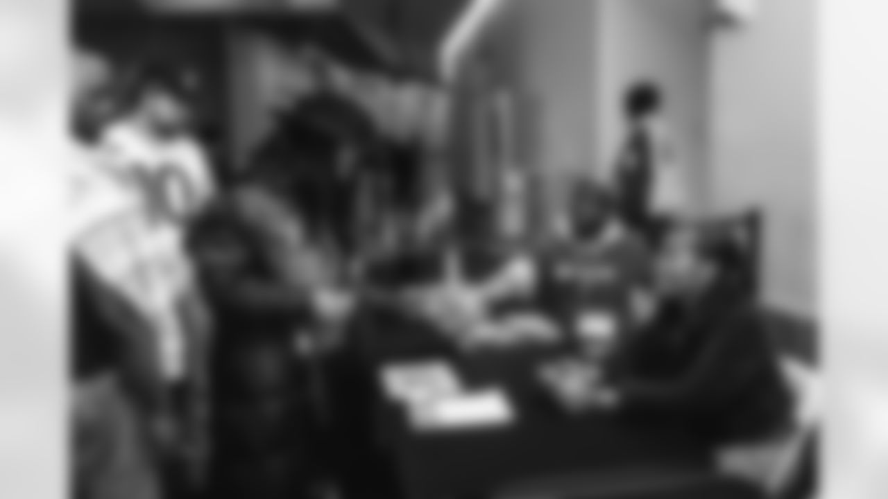 The Los Angeles Rams take on the Arizona Cardinals in week 18 of the 2025 NFL regular season.