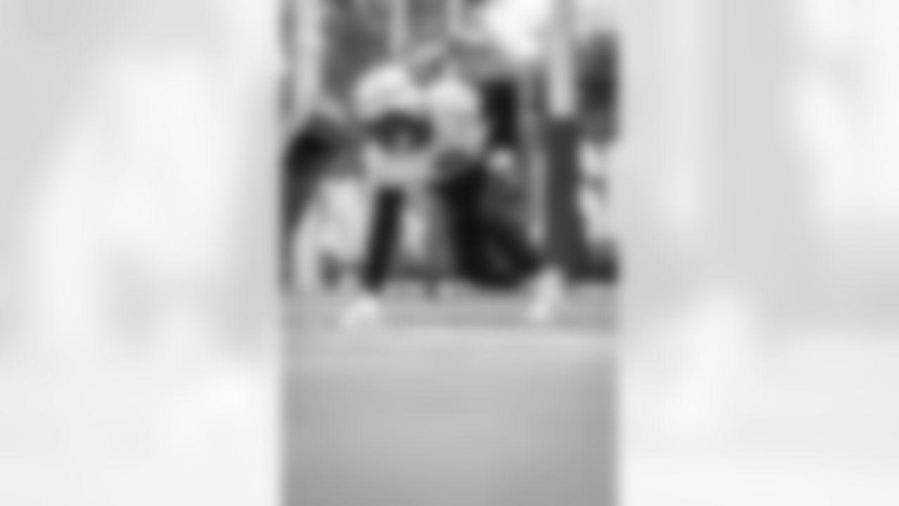 E_251113_Regular_Season_Week11_Practice_0046