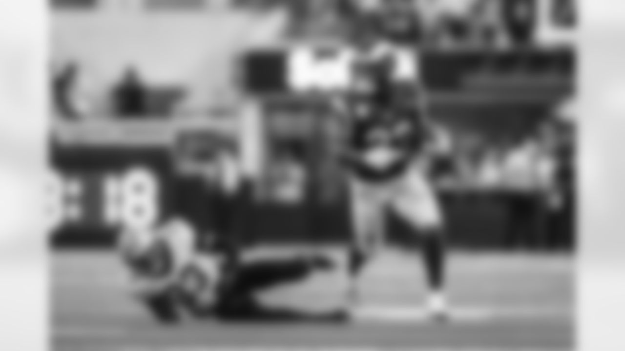 The Los Angeles Rams take on the New Orleans Saints in week 9 of the 2025 NFL regular season.