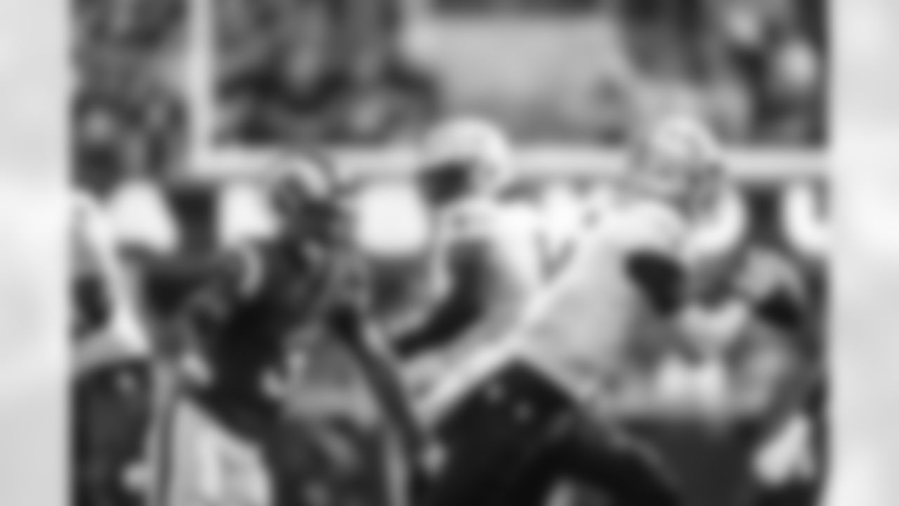 The Los Angeles Rams take on the New Orleans Saints in week 9 of the 2025 NFL regular season.