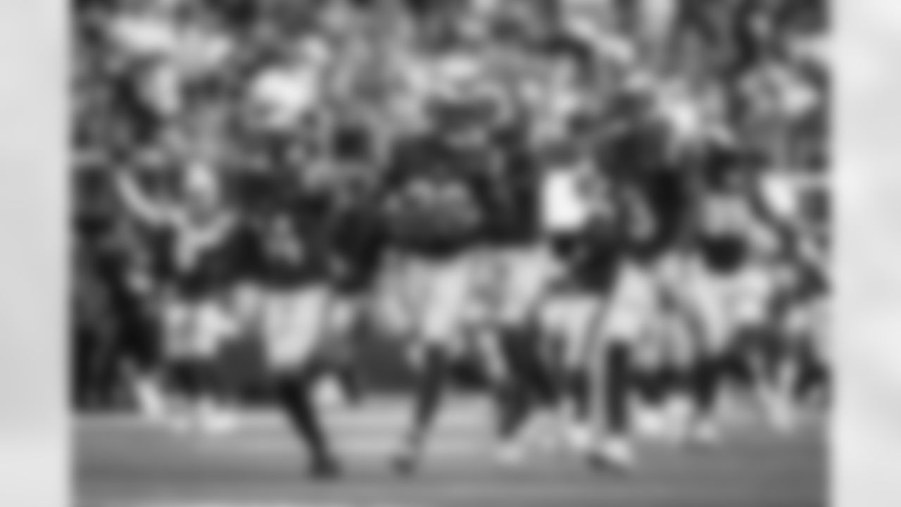 The Los Angeles Rams take on the New Orleans Saints in week 9 of the 2025 NFL regular season.