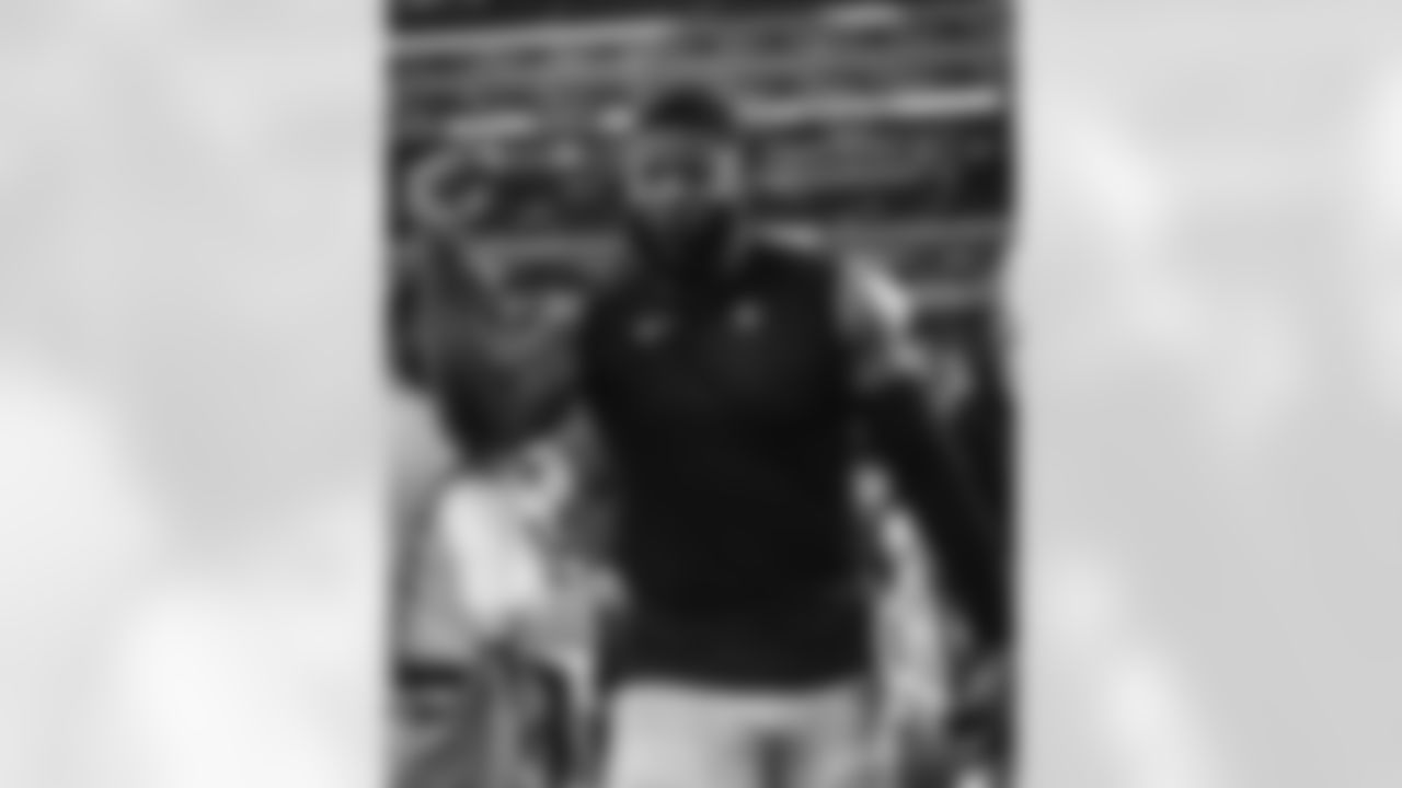 The Los Angeles Rams take on the Tampa Bay Buccaneers in week 12 of the 2025 NFL regular season.