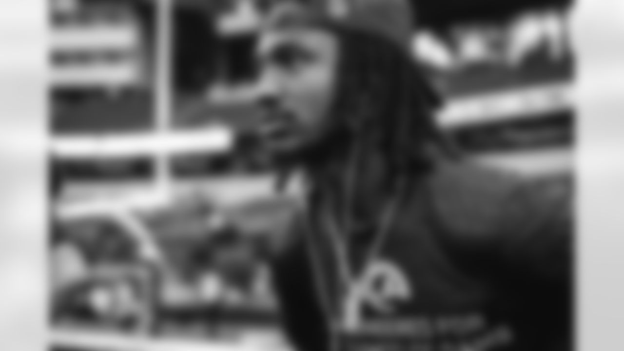 The Los Angeles Rams take on the Arizona Cardinals in week 18 of the 2025 NFL regular season.