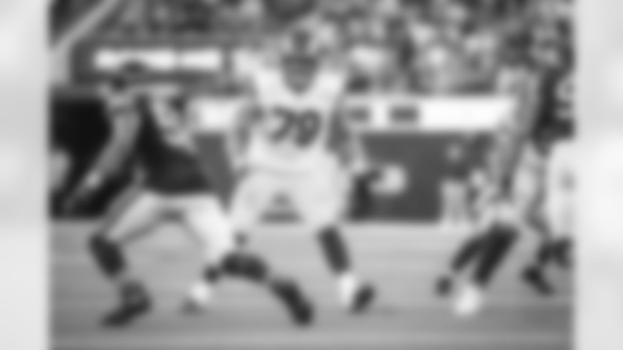 Tackle (79) Rob Havenstein of the Los Angeles Rams blocks against the Chicago Bears during the Rams 34-14 victory in an NFL Week 1 game, Sunday, September 12, 2021, in Inglewood, Calif. (Jeff Lewis/LA Rams)