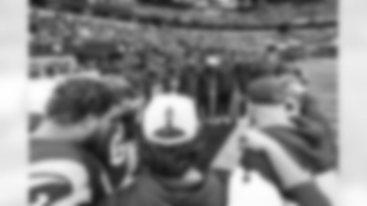 The Los Angeles Rams take on the Arizona Cardinals in week 18 of the 2025 NFL regular season.