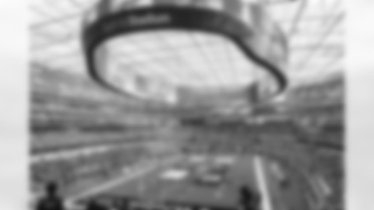 The Los Angeles Rams take on the New Orleans Saints in week 9 of the 2025 NFL regular season.