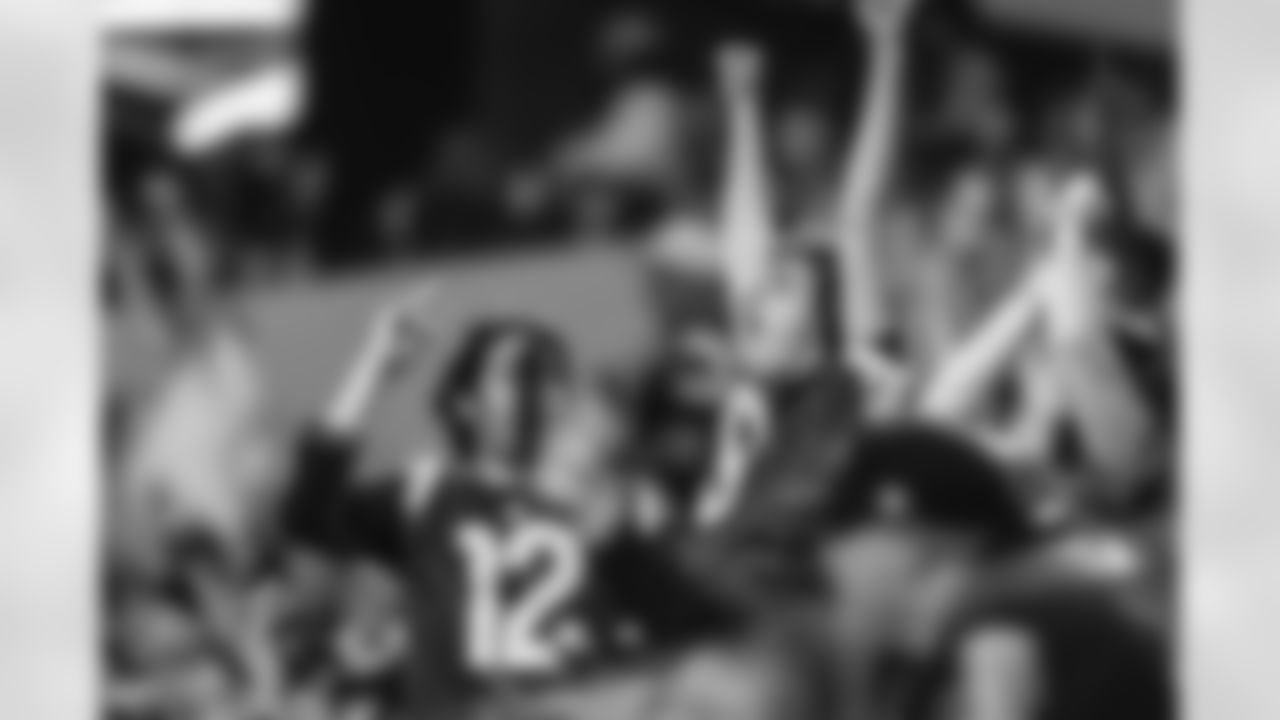 The Los Angeles Rams take on the San Francisco 49ers in week 5 of the 2025 NFL regular season.