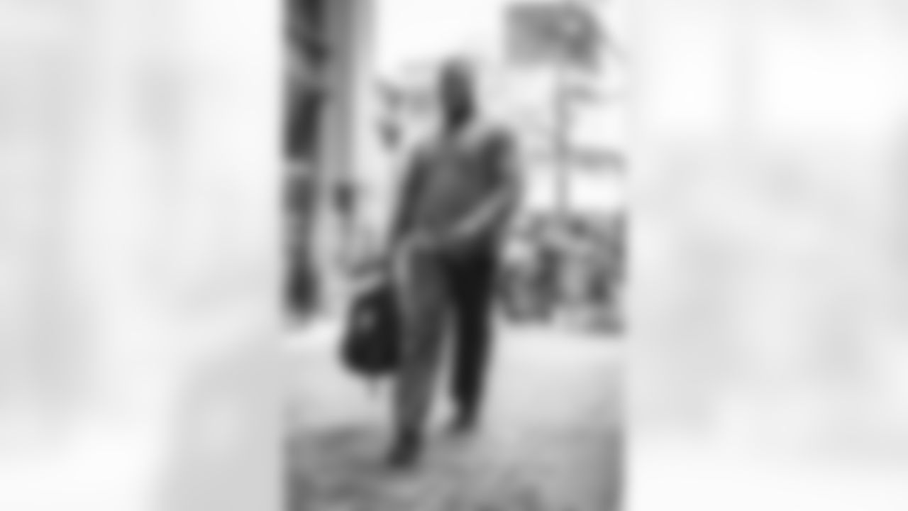 91 DE Kobie Turner travels to Bank of America Stadium for Wild Card matchup vs. Panthers