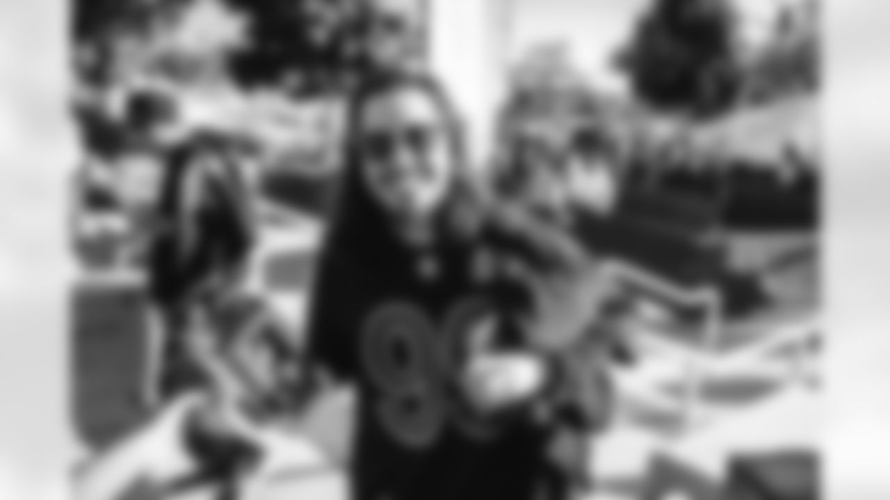 The Los Angeles Rams take on the Tampa Bay Buccaneers in week 12 of the 2025 NFL regular season.