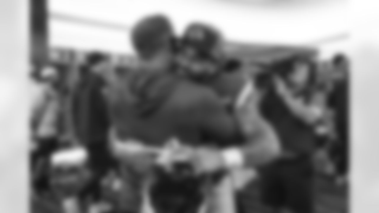 The Los Angeles Rams take on the New Orleans Saints in week 9 of the 2025 NFL regular season.