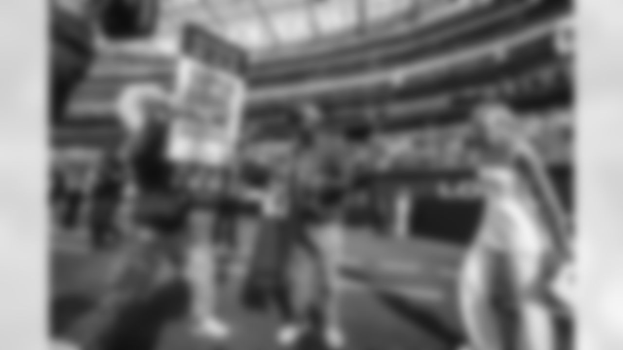 The Los Angeles Rams take on the New Orleans Saints in week 9 of the 2025 NFL regular season.