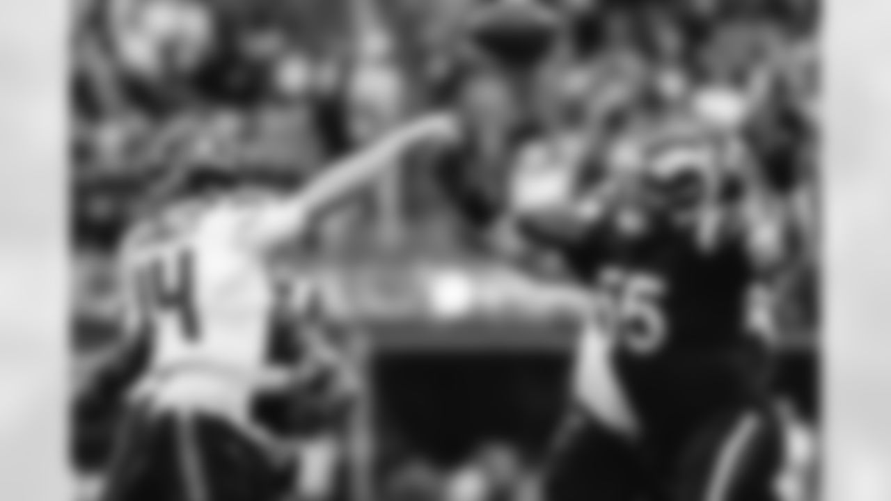 The Los Angeles Rams take on the Seattle Seahawks in week 11 of the 2025 NFL regular season.