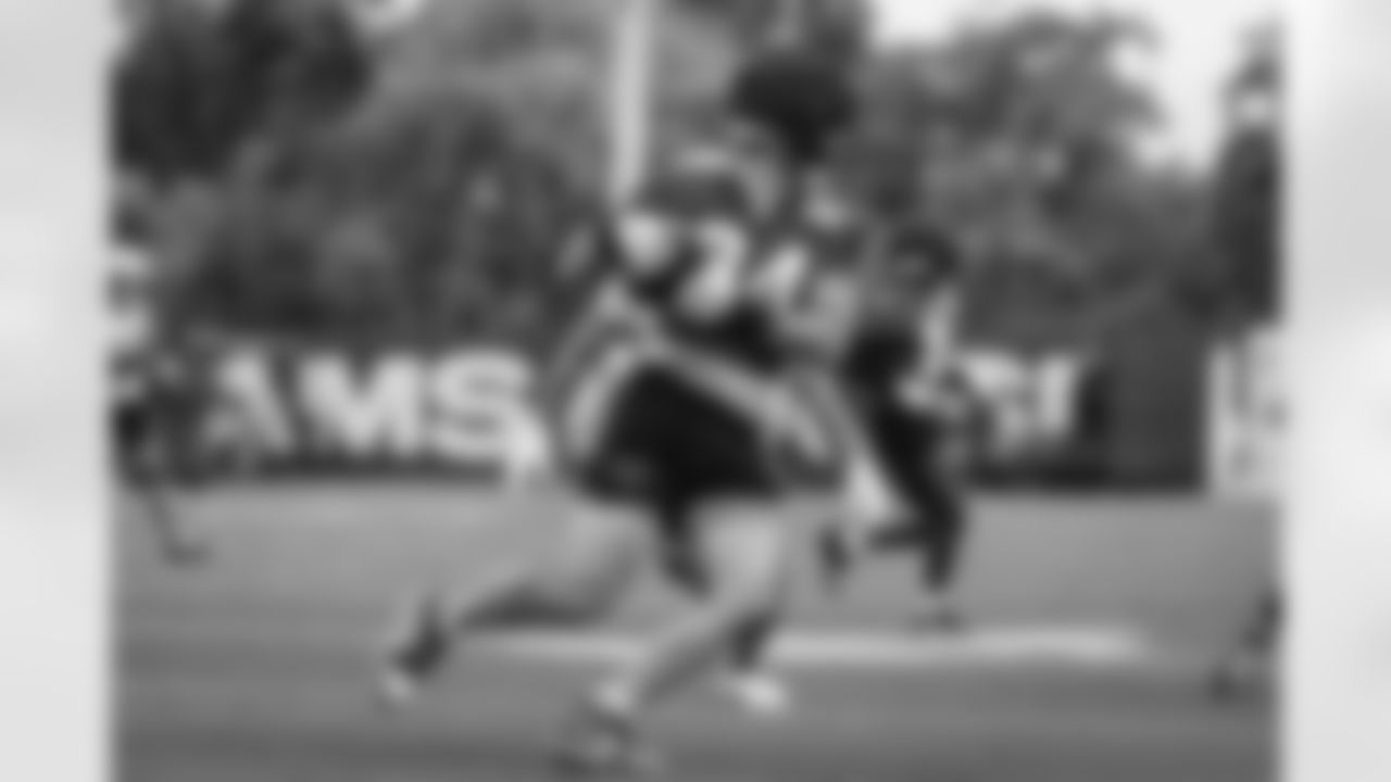 E_251112_Regular_Season_Week11_Practice_0065