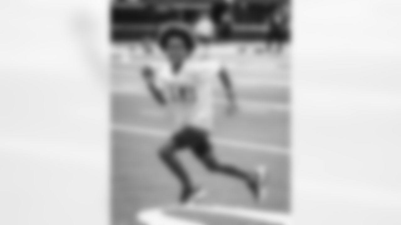 E_250809_Pregame_Youth_ClinicHY0039