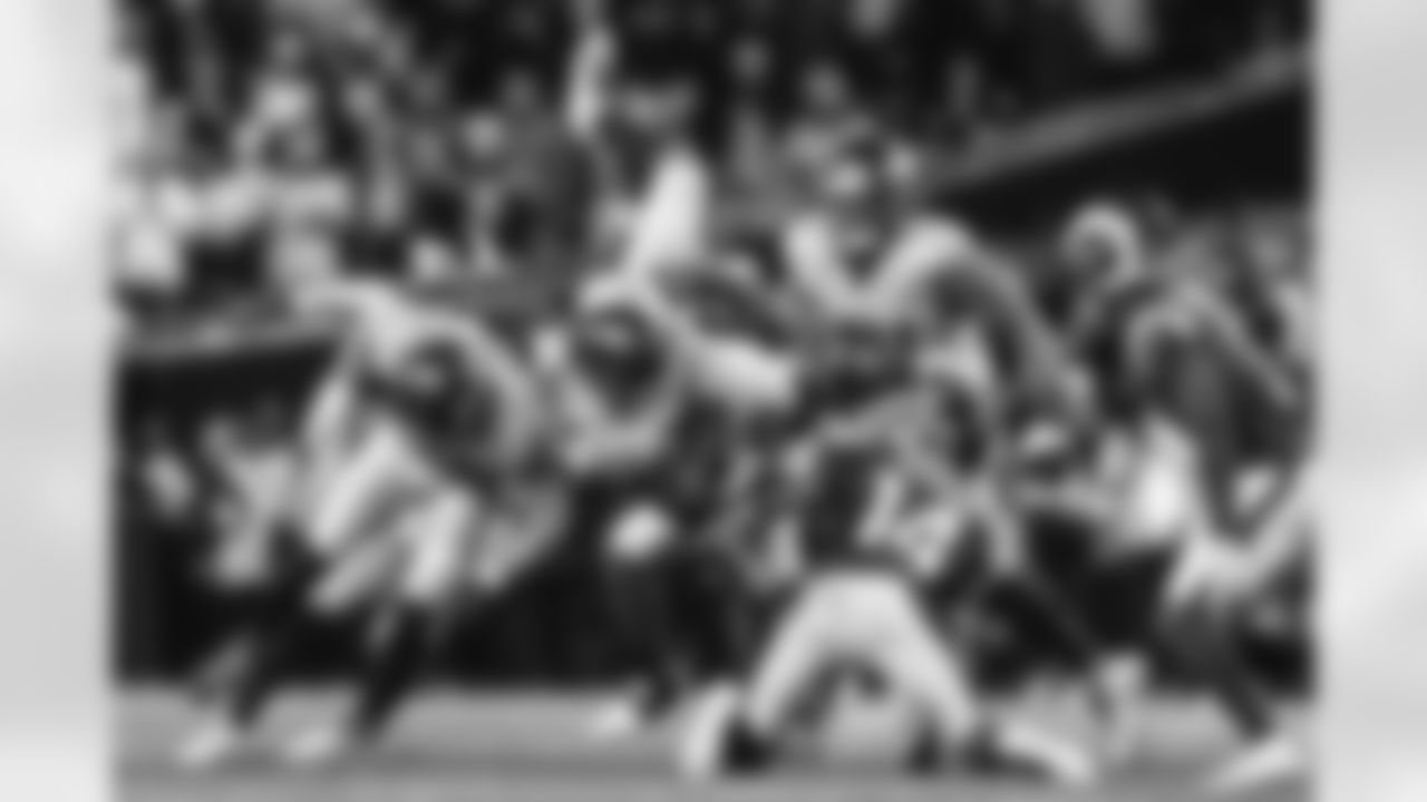 The Los Angeles Rams take on the Seattle Seahawks in week 16 of the 2025 NFL regular season.