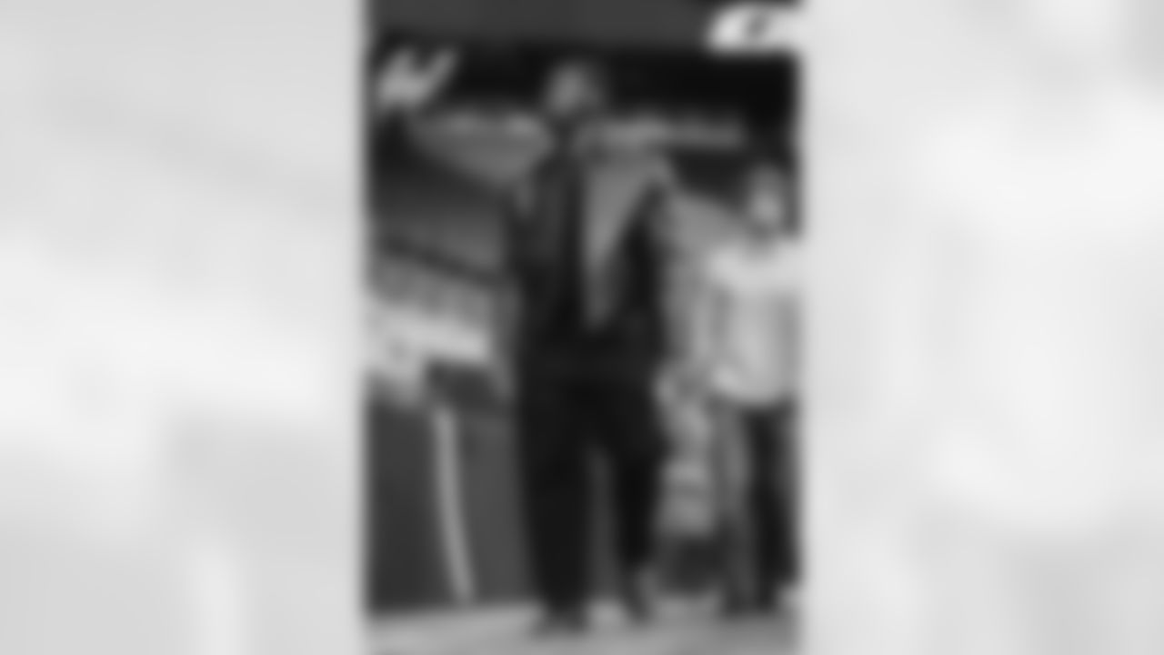 The Los Angeles Rams take on the Arizona Cardinals in week 14 of the 2025 NFL regular season.