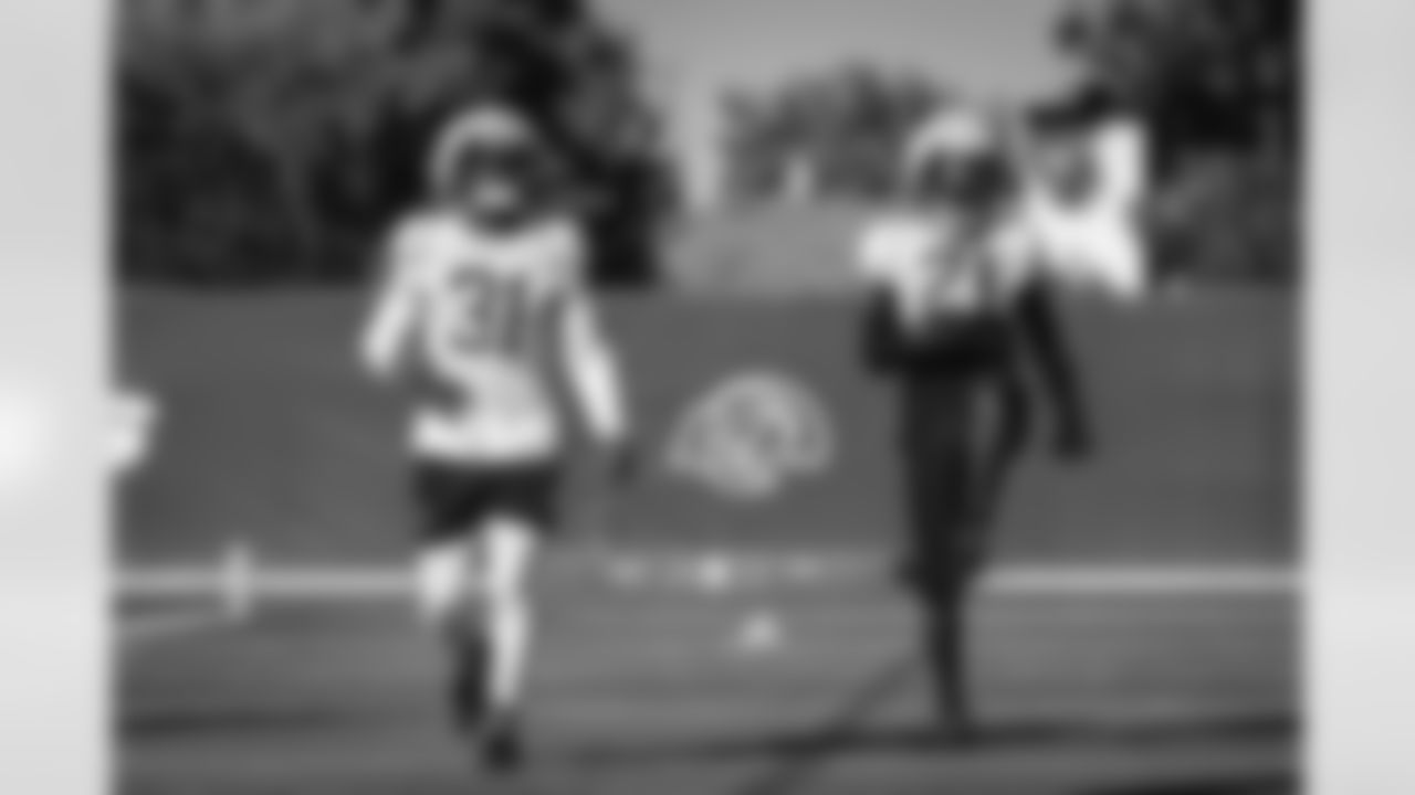 E_251211_Regular_Season_Week15_Practice_BT_00006