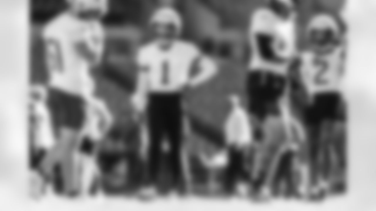 E_251015_Regular_Season_Week7_Practice_BT_00110