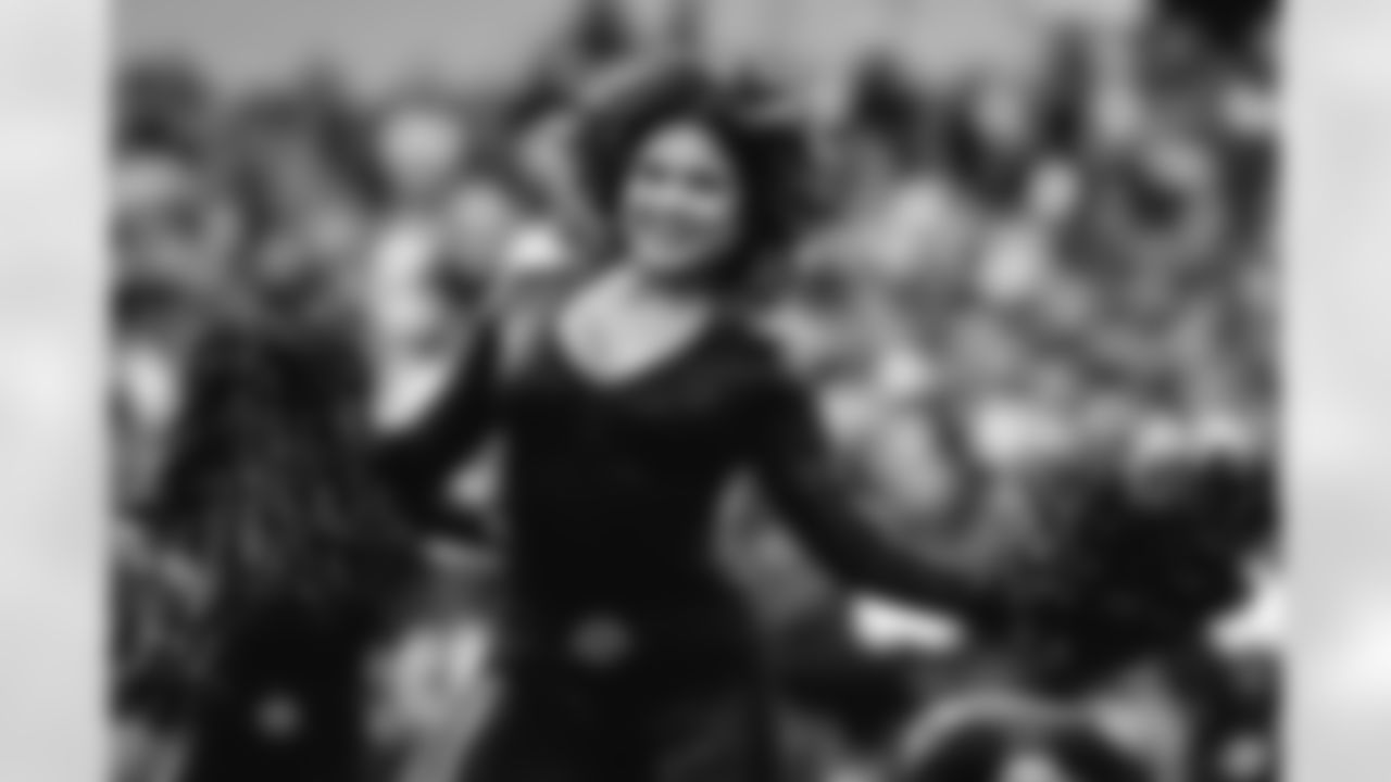 The Los Angeles Rams take on the Seattle Seahawks in week 11 of the 2025 NFL regular season.