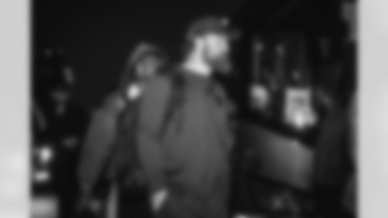 E_251217_Regular_Season_Week_16_Travel_BT_0020