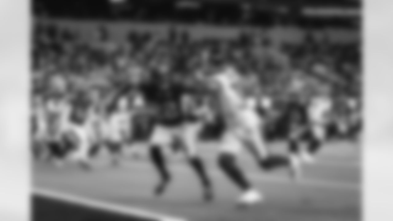 The Los Angeles Rams take on the Tampa Bay Buccaneers in week 12 of the 2025 NFL regular season.