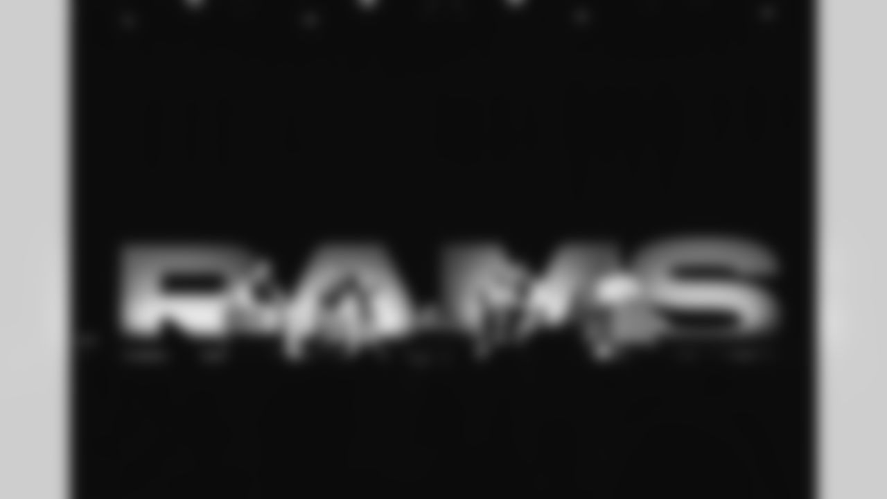 E_TOW42983