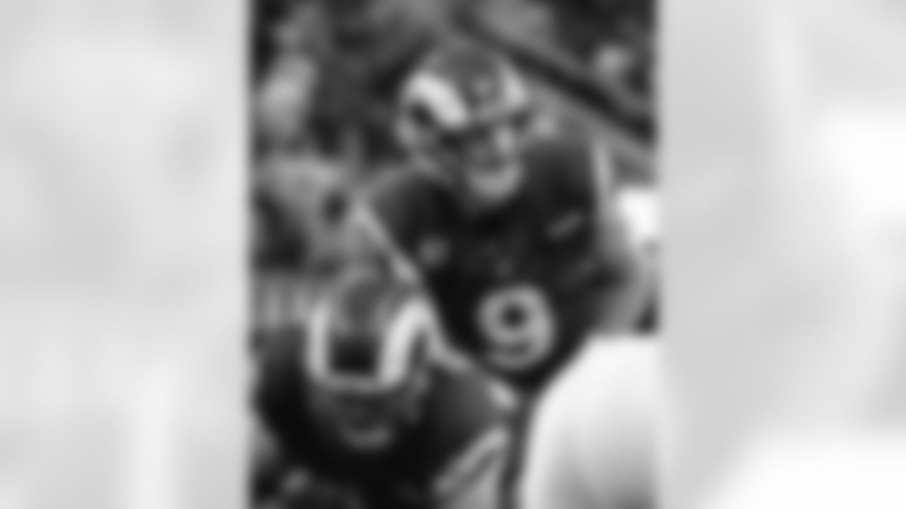 The Los Angeles Rams take on the Arizona Cardinals in week 18 of the 2025 NFL regular season.