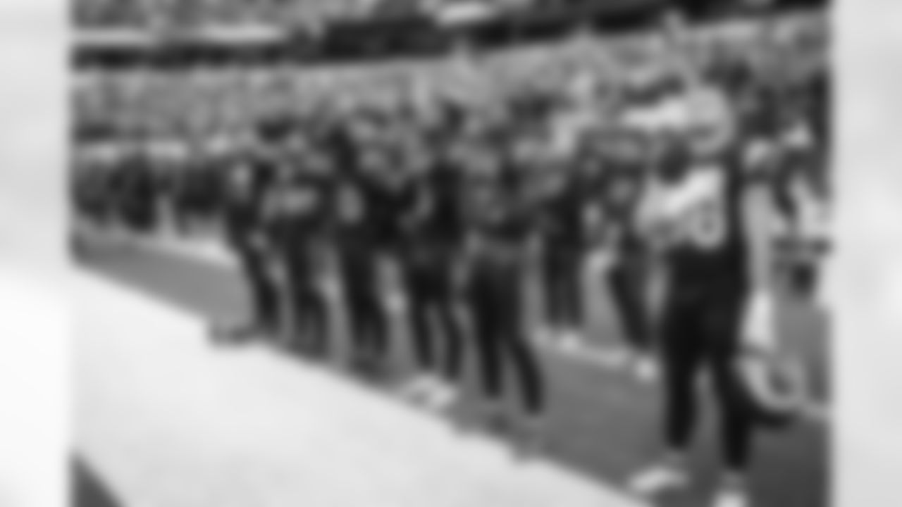 The Los Angeles Rams take on the Seattle Seahawks in week 11 of the 2025 NFL regular season.