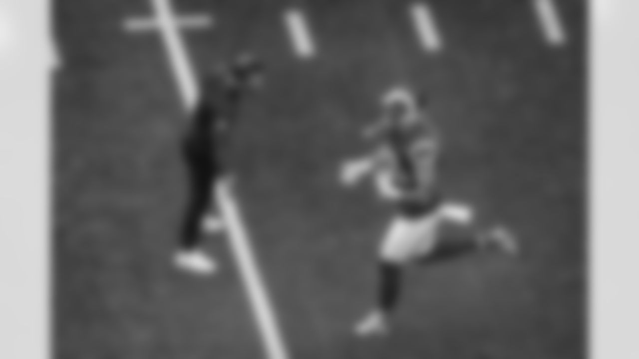 The Los Angeles Rams take on the San Francisco 49ers in week 5 of the 2025 NFL regular season.