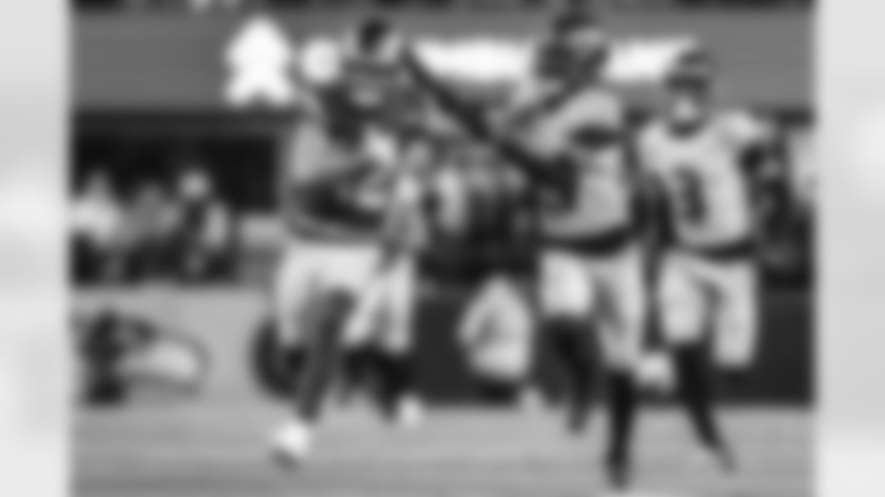 The Los Angeles Rams take on the Seattle Seahawks in week 16 of the 2025 NFL regular season.