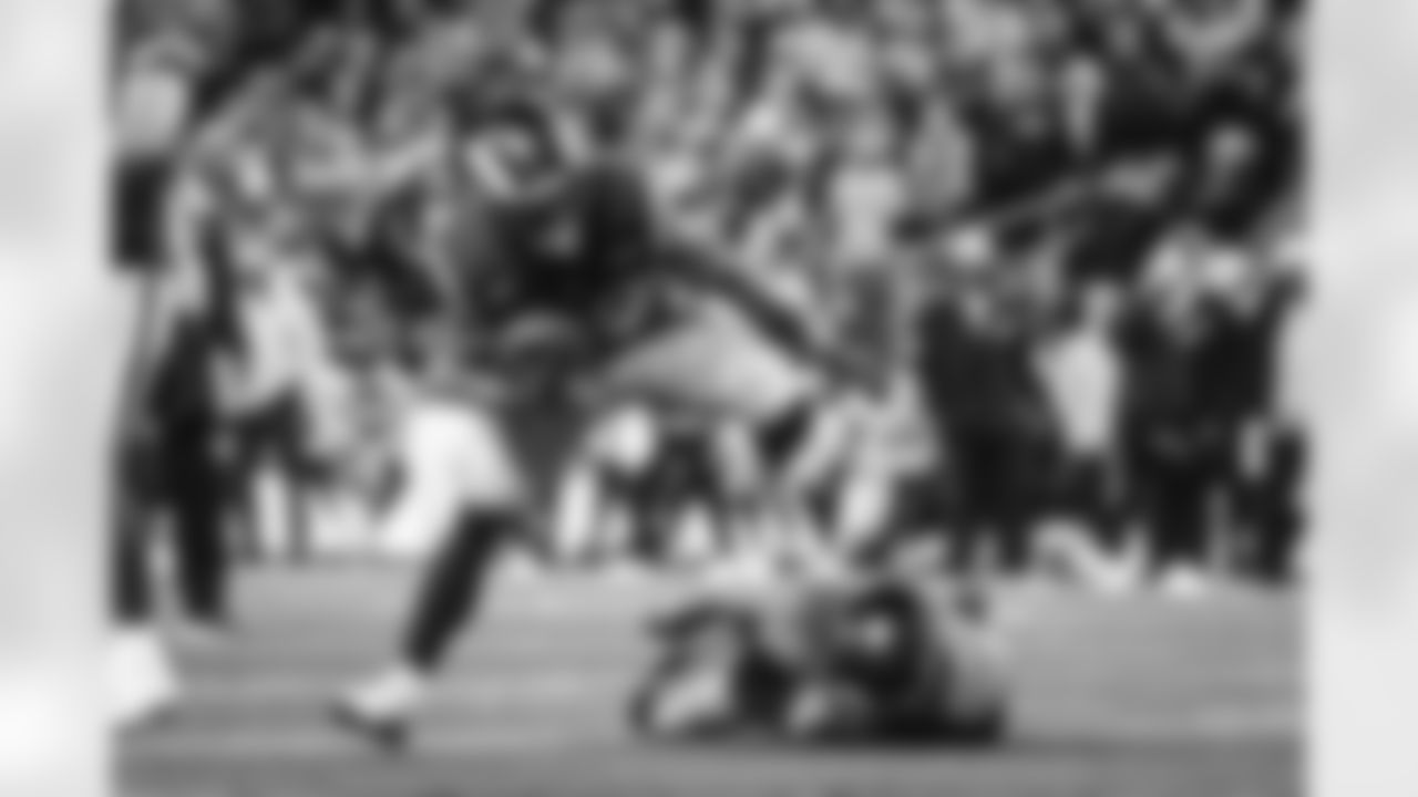 The Los Angeles Rams take on the Seattle Seahawks in week 16 of the 2025 NFL regular season.