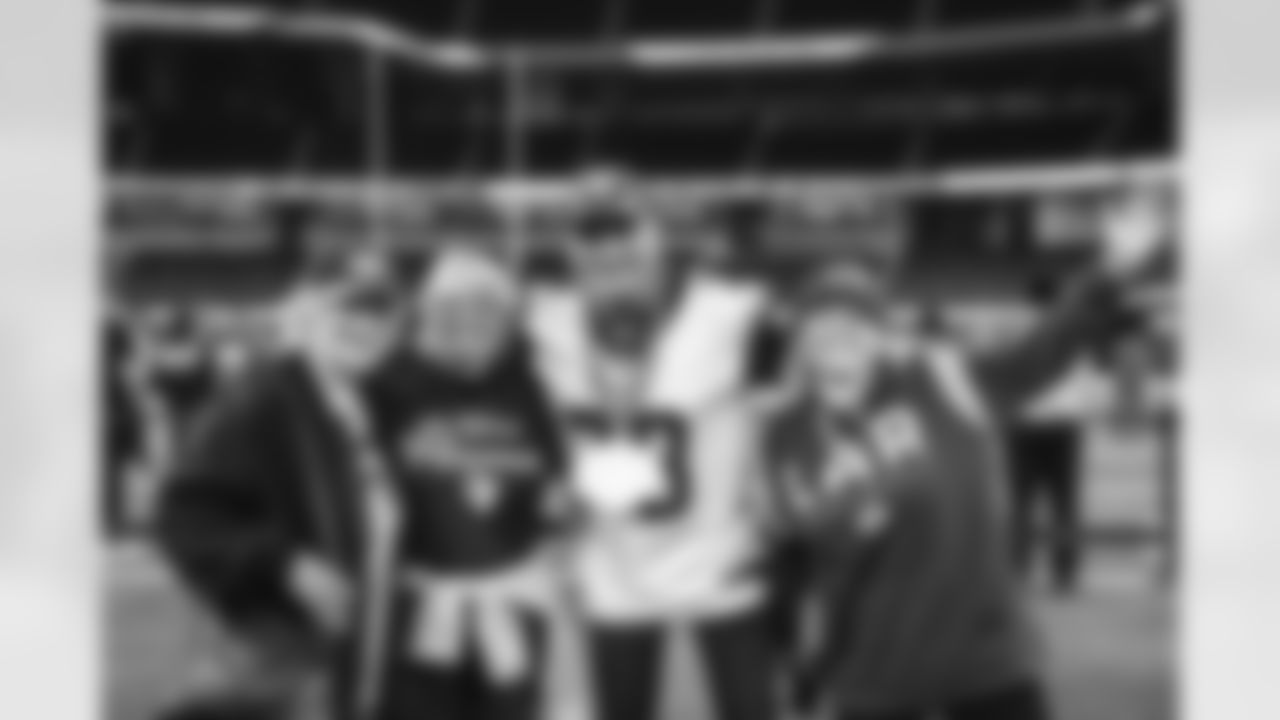 The Los Angeles Rams take on the Tampa Bay Buccaneers in week 12 of the 2025 NFL regular season.