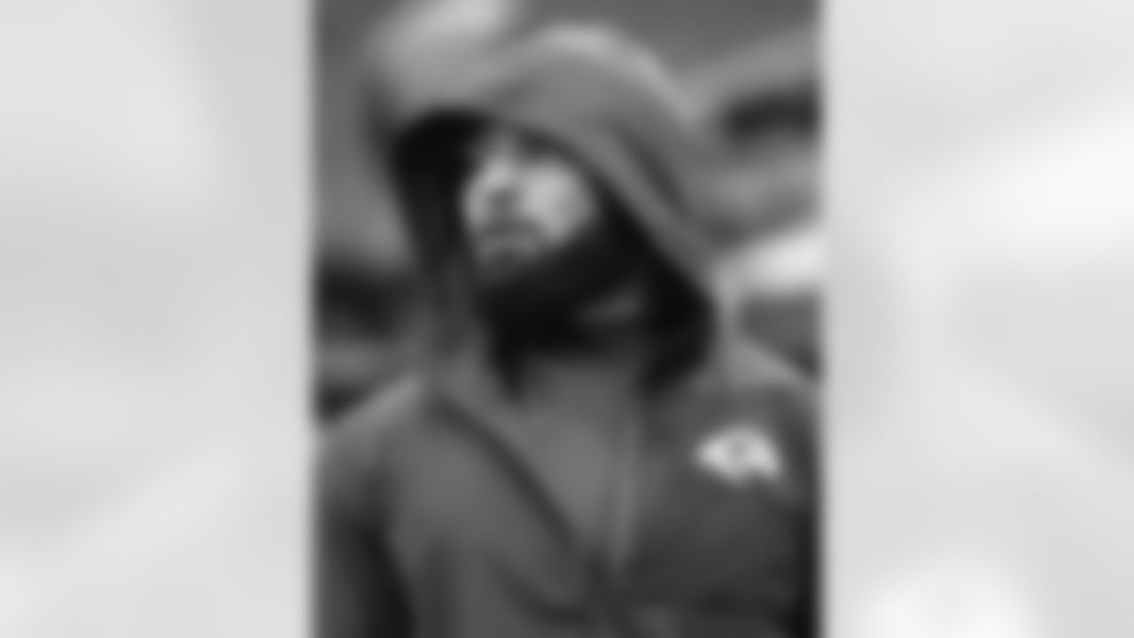 The Los Angeles Rams take on the Arizona Cardinals in week 18 of the 2025 NFL regular season.