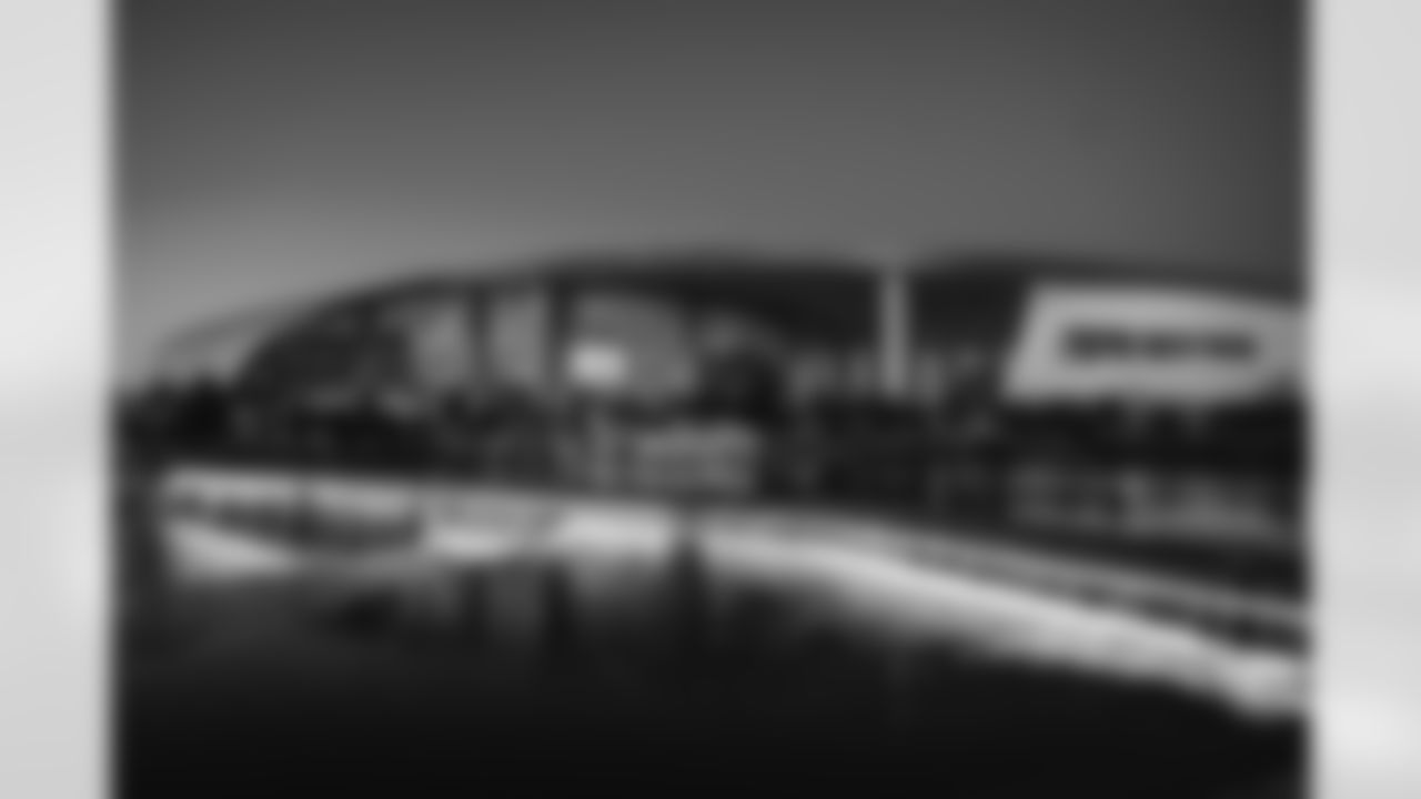 The Los Angeles Rams take on the Tampa Bay Buccaneers during week 12 of the 2025 regular season.