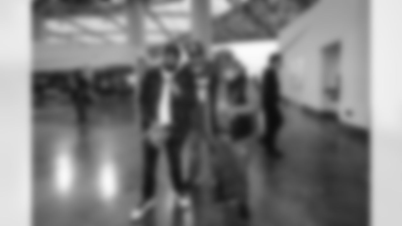 The Los Angeles Rams take on the Arizona Cardinals in week 18 of the 2025 NFL regular season.