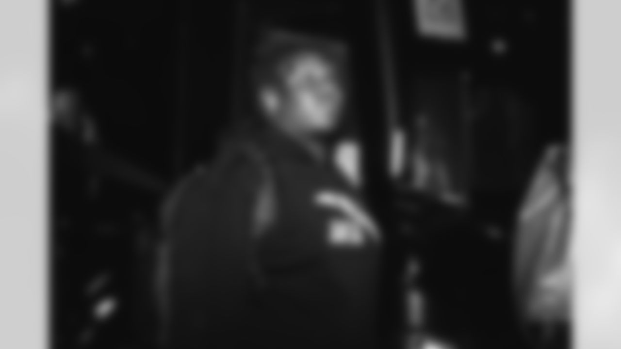 E_251217_Regular_Season_Week_16_Travel_BT_0066