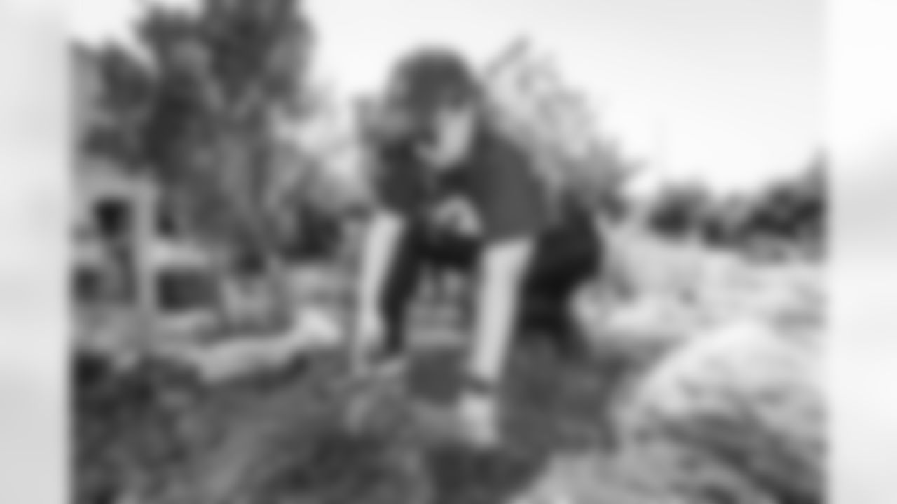 E_250606_1231_City_Year_Beautification_21737