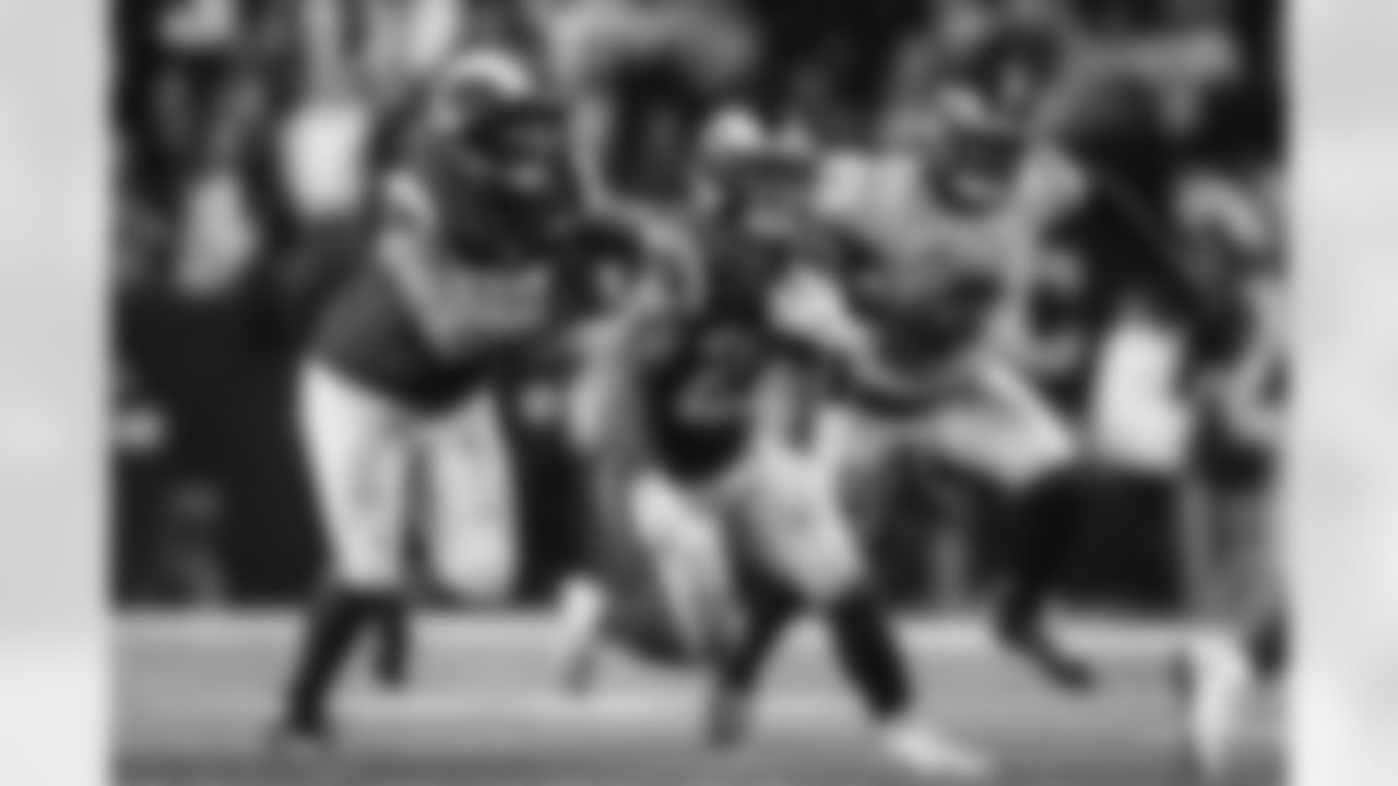 The Los Angeles Rams take on the Seattle Seahawks in week 16 of the 2025 NFL regular season.