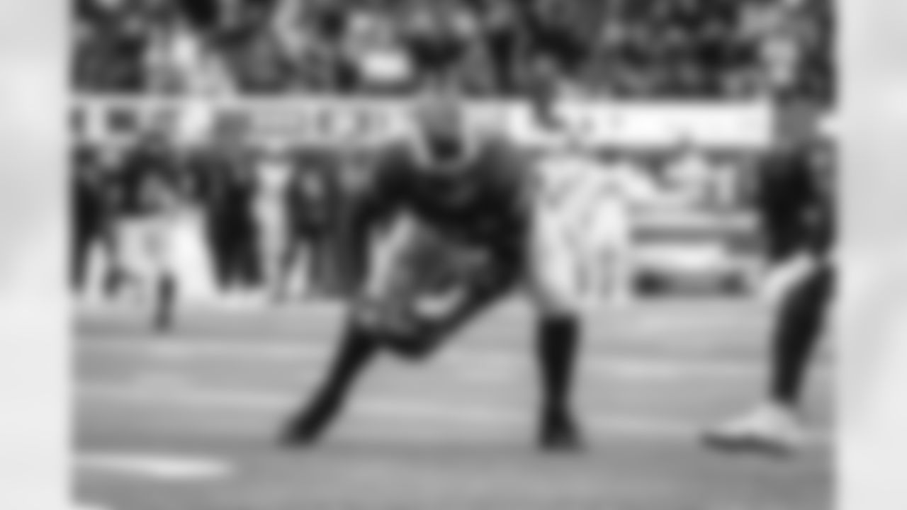 The Los Angeles Rams take on the Arizona Cardinals in week 18 of the 2025 NFL regular season.