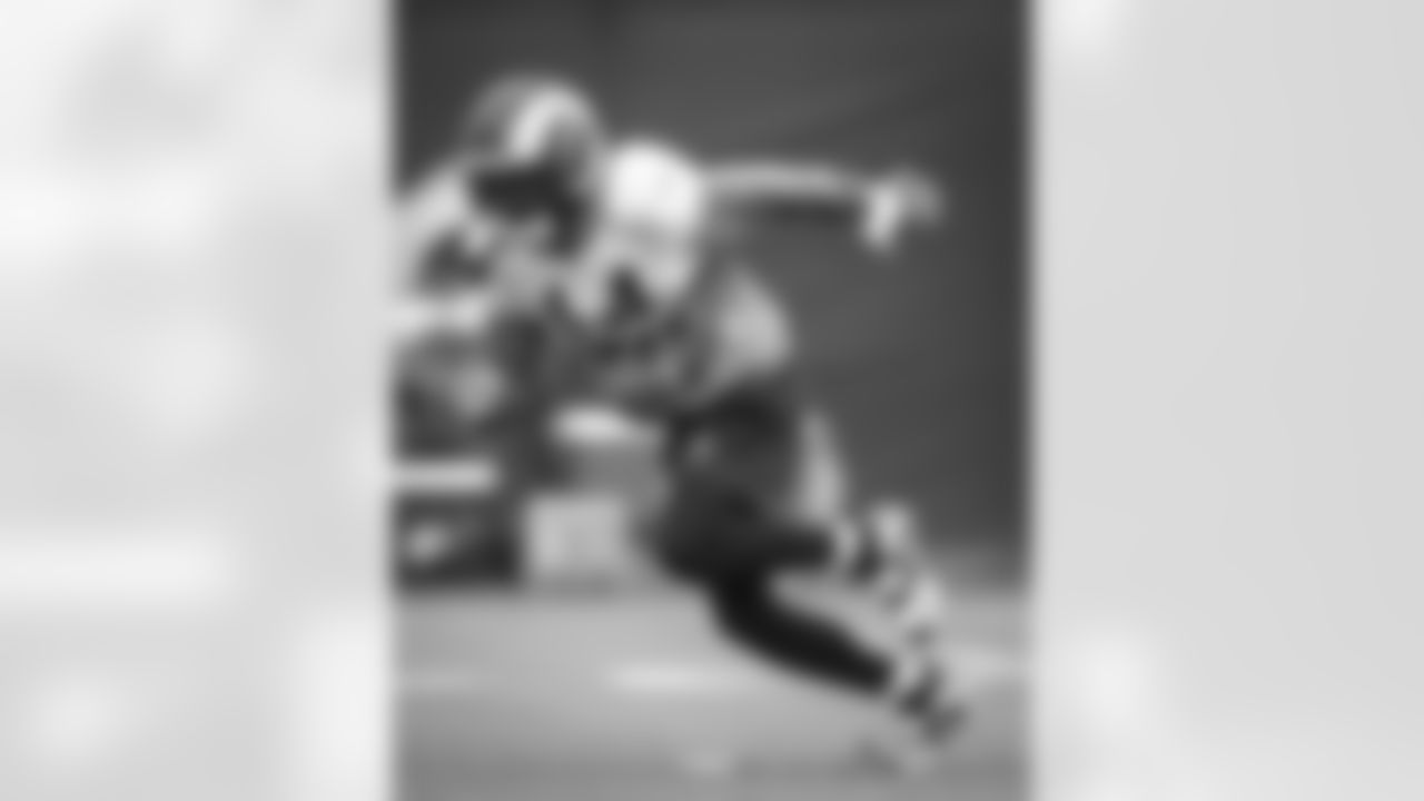 E_251120_Regular_Season_Week12_Practice_AD_0173