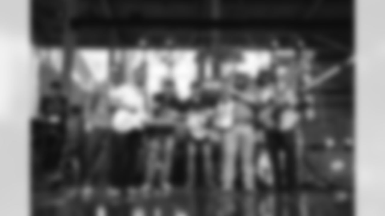 The Los Angeles Rams take on the New Orleans Saints in week 9 of the 2025 NFL regular season.