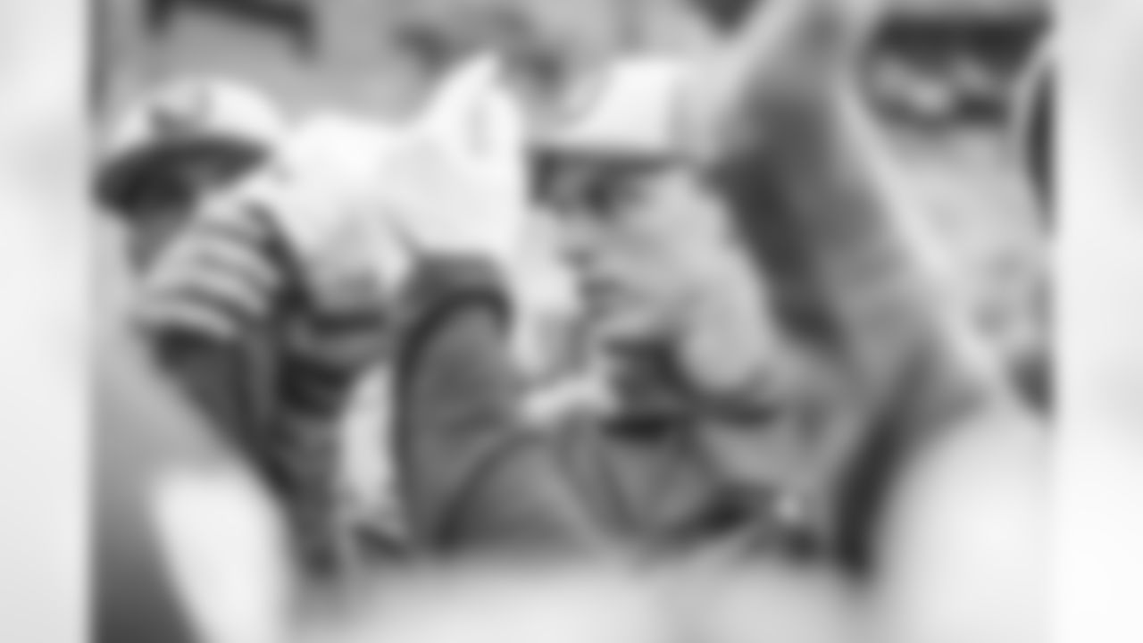 E_TOW22261