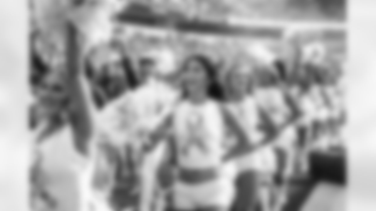 The Los Angeles Rams take on the New Orleans Saints in week 9 of the 2025 NFL regular season.