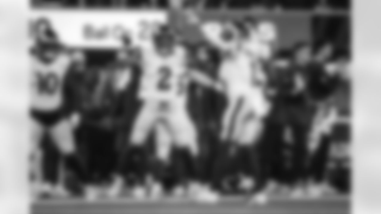 The Los Angeles Rams take on the Tampa Bay Buccaneers in week 12 of the 2025 NFL regular season.