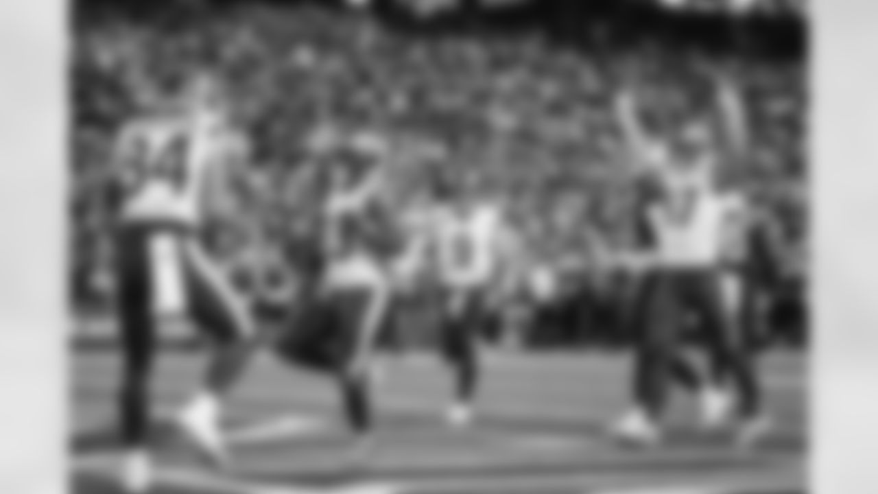 The Los Angeles Rams take on the Arizona Cardinals in week 14 of the 2025 NFL regular season.