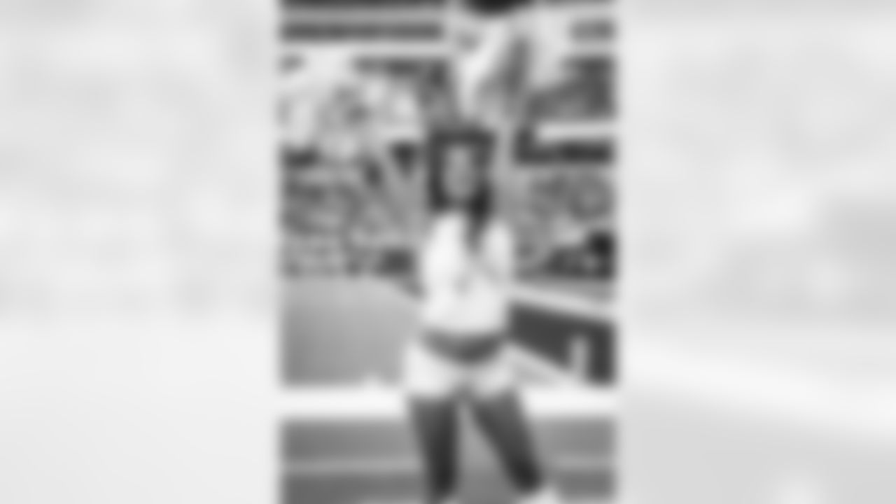 The Los Angeles Rams take on the New Orleans Saints in week 9 of the 2025 NFL regular season.