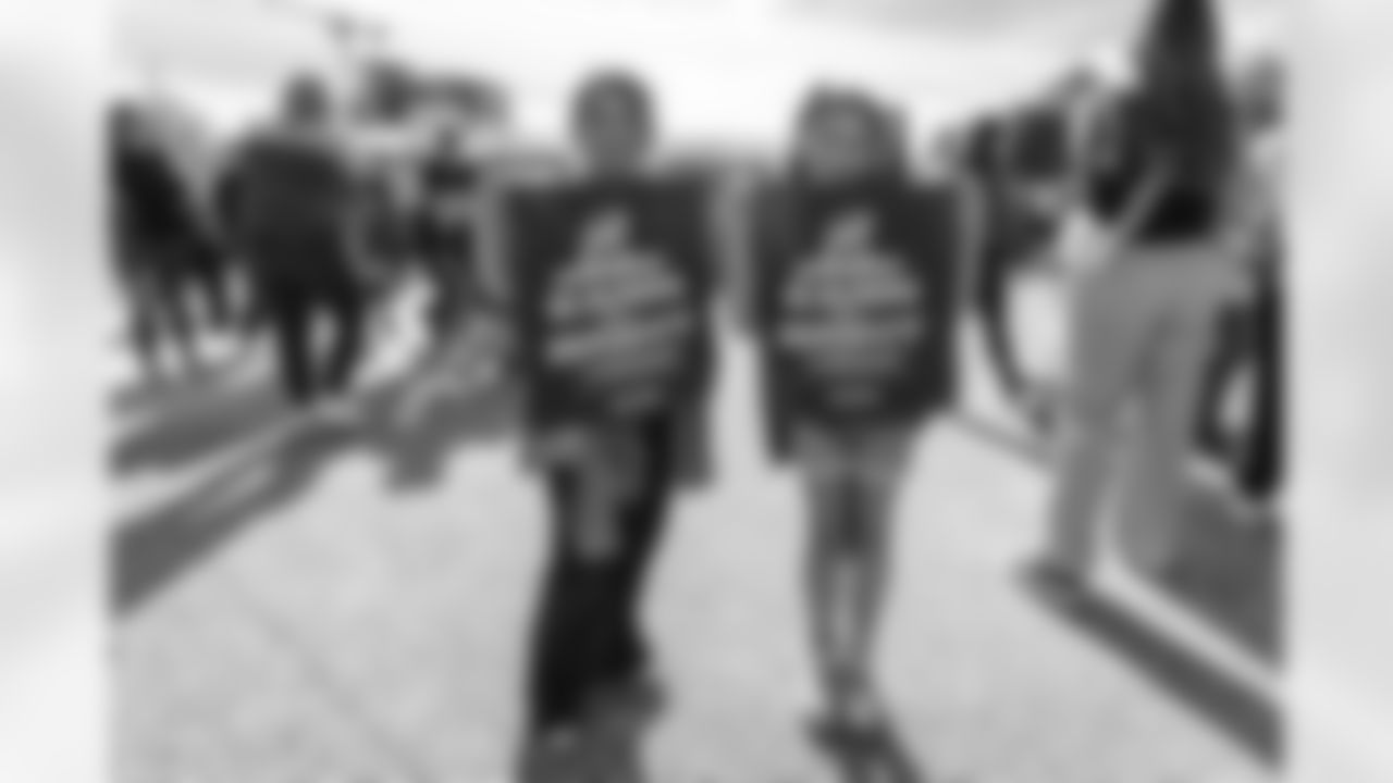 E_260125_Rams_House_Party_RH_0068