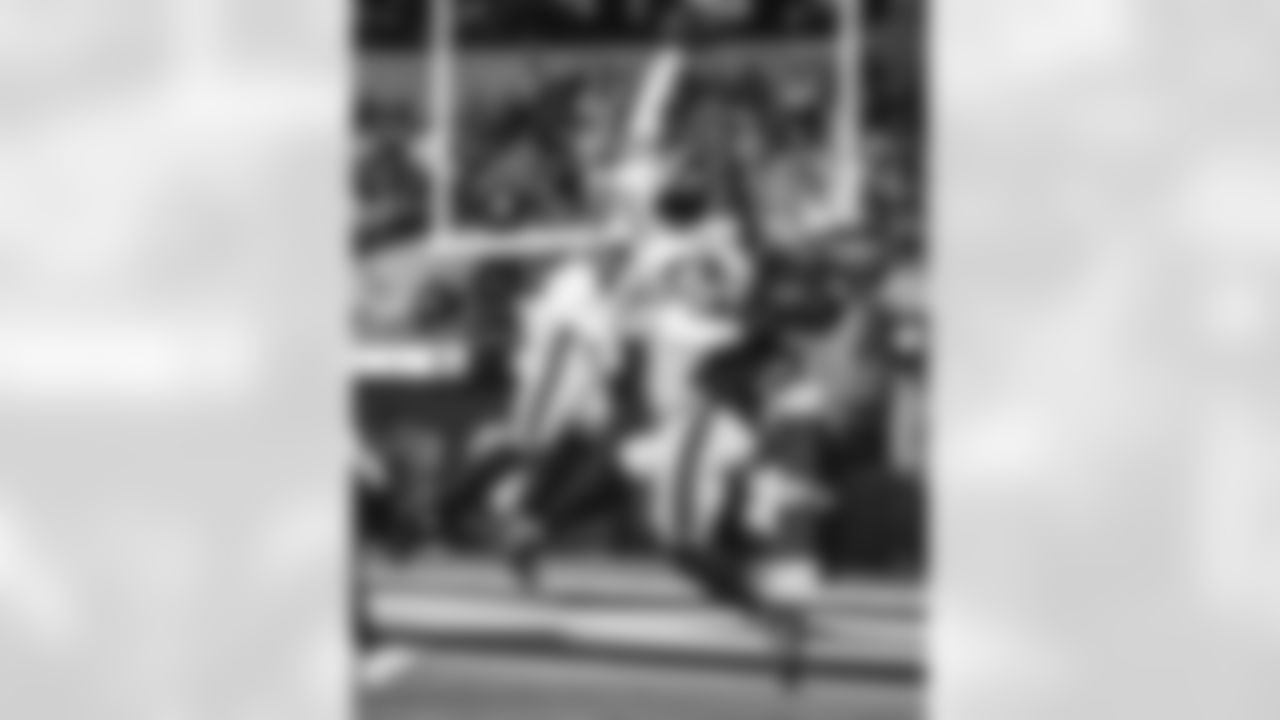 The Los Angeles Rams take on the Tampa Bay Buccaneers in week 12 of the 2025 NFL regular season.