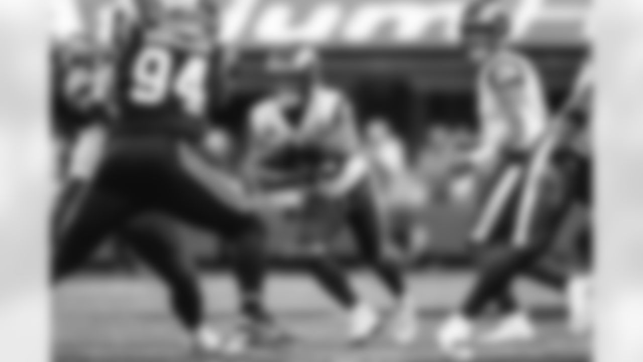 The Los Angeles Rams take on the Carolina Panthers in the wild card round of the 2025 NFL post season.